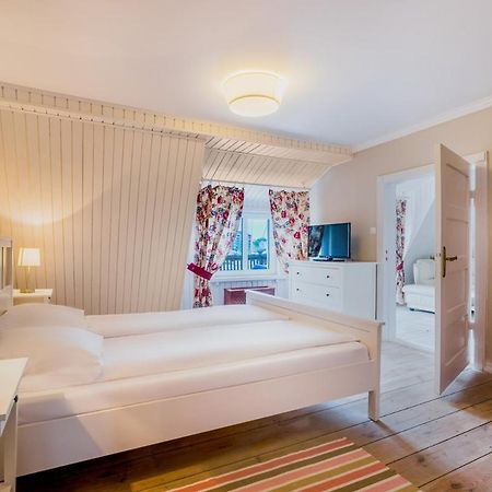 Apartamenty Portowe Миколайки Экстерьер фото